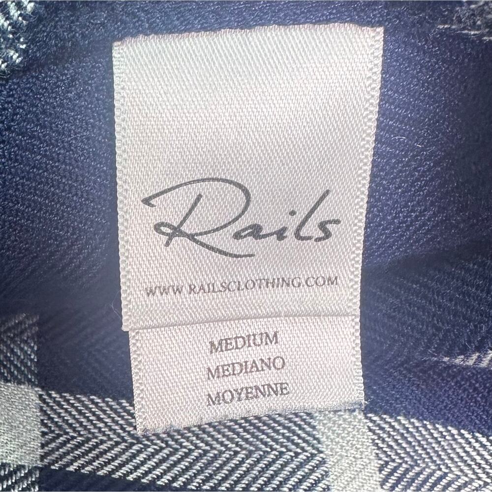 Rails Hunter Navy Blue & White Plaid Button Front Shirt Size M - Picture 9 of 11
